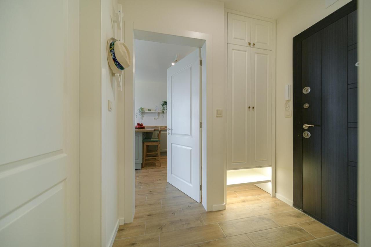 Apartment A'More Saints Constantine and Helena Екстер'єр фото