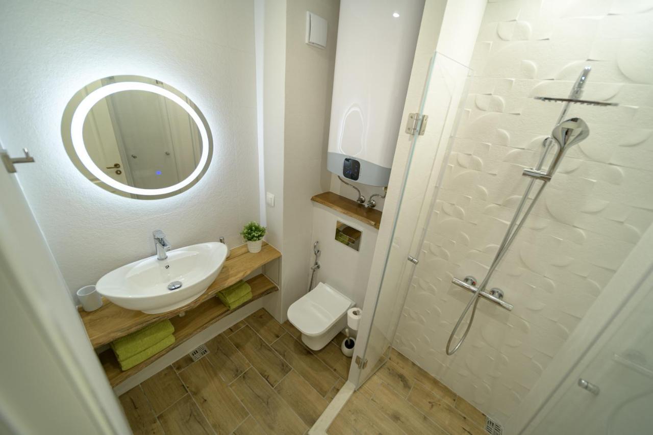 Apartment A'More Saints Constantine and Helena Екстер'єр фото